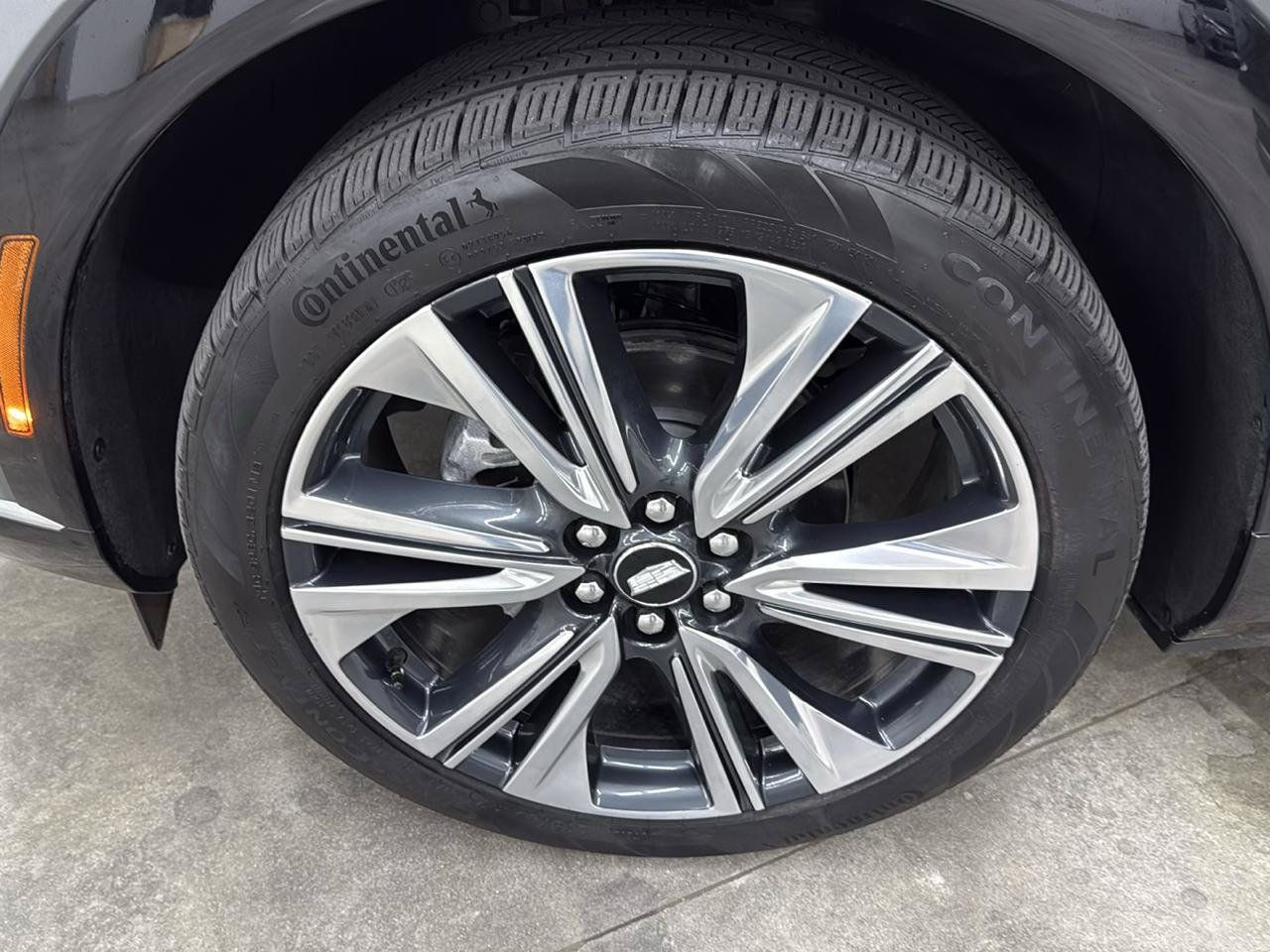 Used 2025 Cadillac Optiq Luxury 2 AWD/4WD image 27