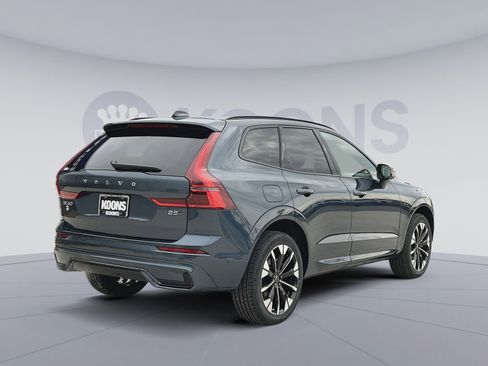 New 2026 Volvo XC60 B5 Plus w/ Climate Package AWD/4WD image 7