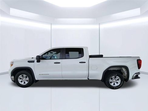 Used 2020 GMC Sierra 1500 2WD Crew Cab w/ Sierra Value Package image 8