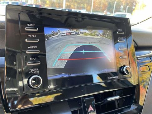 Used 2023 Toyota Camry SE image 28