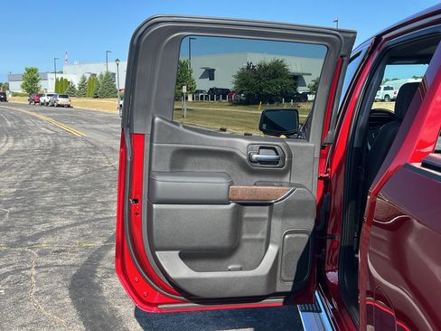 Used 2021 GMC Sierra 1500 Denali AWD/4WD image 34