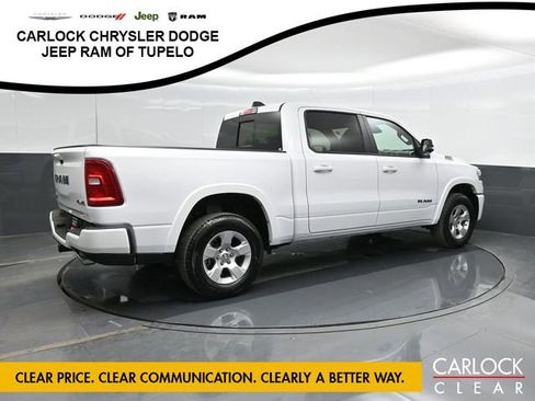 Used 2025 RAM 1500 Big Horn AWD/4WD image 3