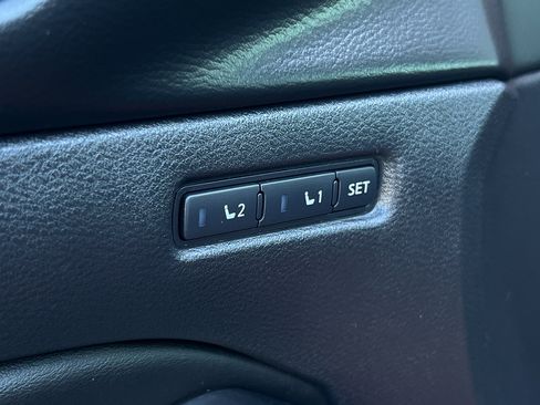 Used 2019 Nissan Altima 2.5 Platinum image 14