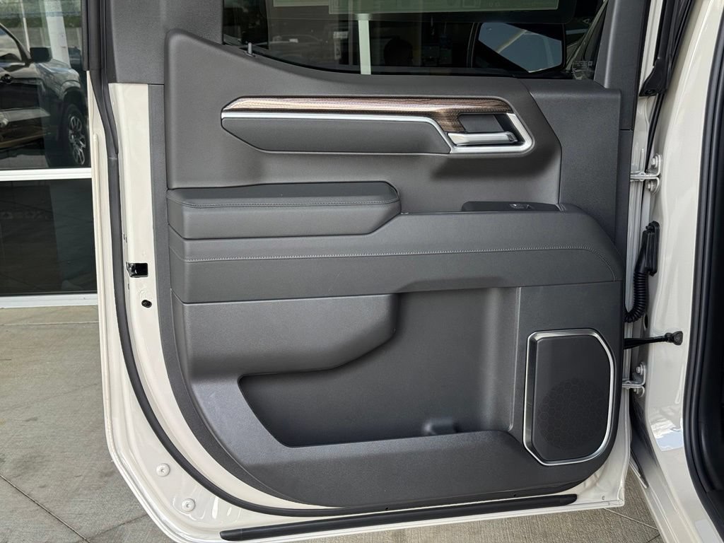 New 2026 Chevrolet Silverado 1500 RST w/ RST All Star Premium Package AWD/4WD image 23