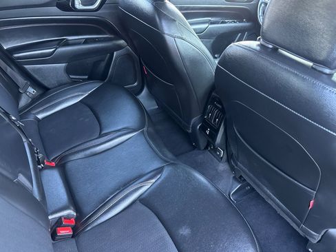 Used 2022 Jeep Compass Trailhawk w/ Trailhawk Convenience Group image 30