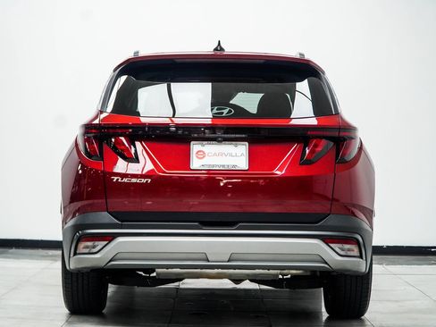 Used 2025 Hyundai Tucson SEL FWD image 12