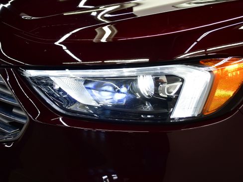 Used 2022 Ford Edge SEL w/ Convenience Package AWD/4WD image 35