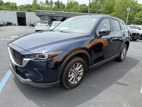 Used 2023 MAZDA CX-5 AWD 2.5 S w/ Select Package image 4
