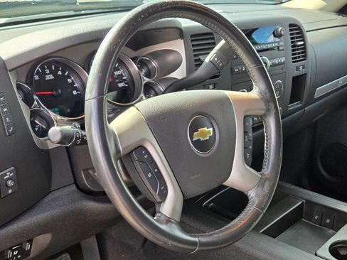Used 2013 Chevrolet Silverado 1500 LT RWD image 24