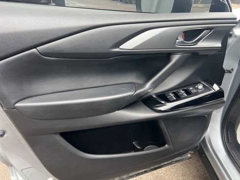 Used 2022 MAZDA CX-9 Touring image 24