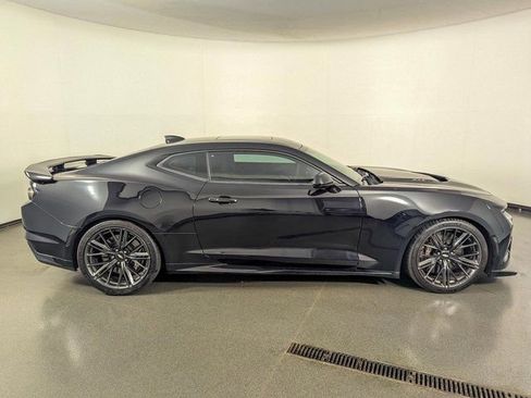 Used 2019 Chevrolet Camaro ZL1 image 6