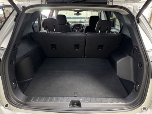 Used 2018 Chevrolet Equinox LT AWD/4WD image 12
