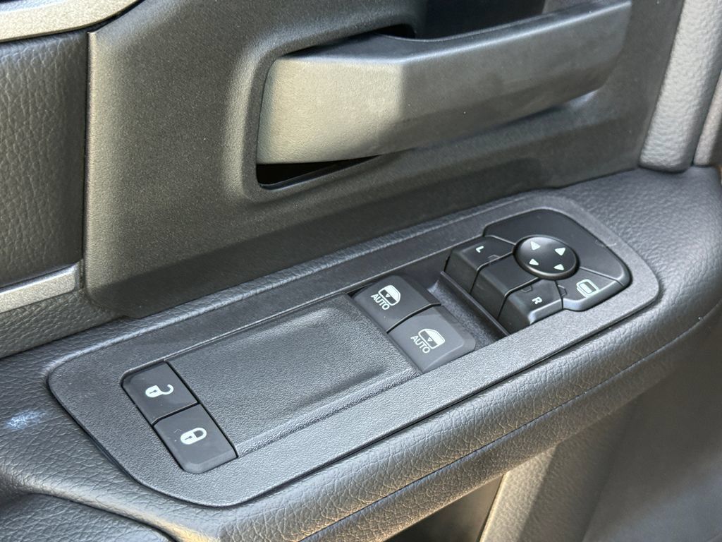 New 2027 RAM 3500 Tradesman AWD/4WD image 20