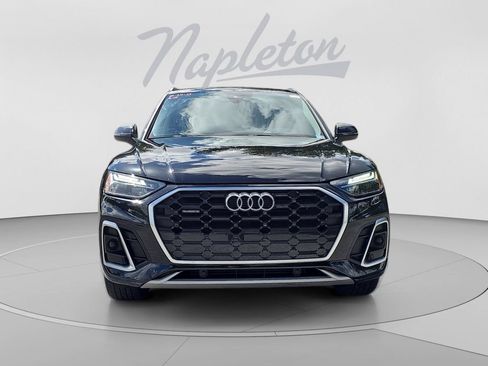 Used 2022 Audi Q5 2.0T Premium w/ Convenience Package AWD/4WD image 9