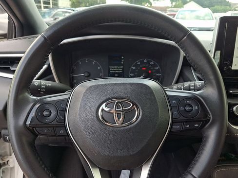 Used 2023 Toyota Corolla SE FWD image 12