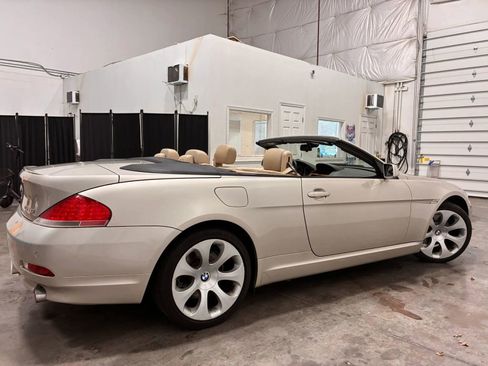 Used 2005 BMW 645Ci Convertible image 9