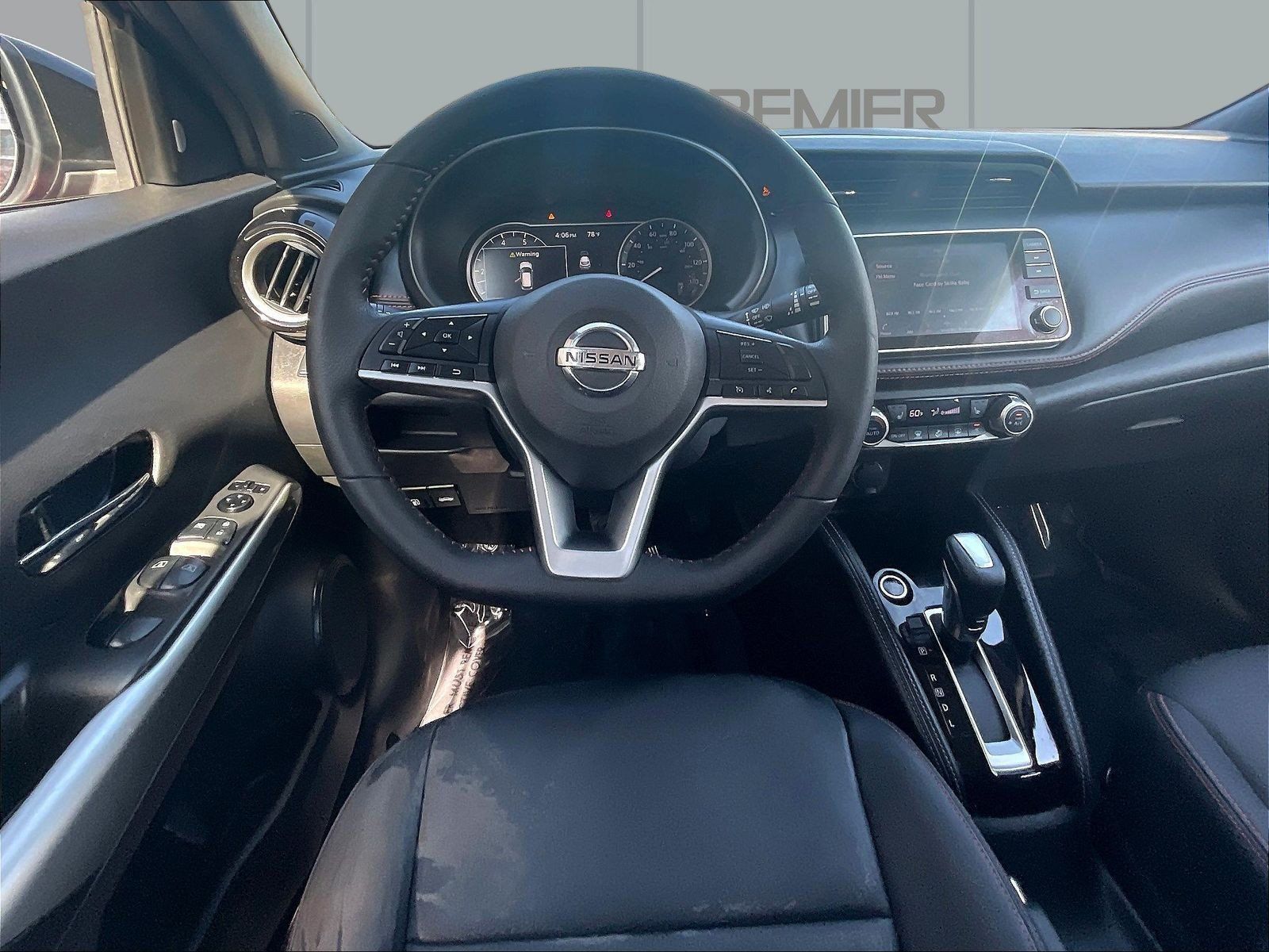 Certified 2019 Nissan Kicks SR w/ SR Premium Package FWD image 10