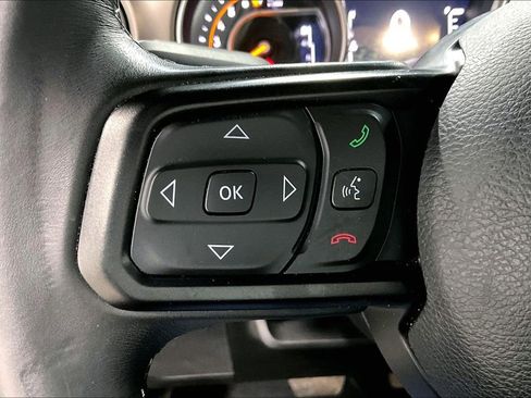 Used 2019 Jeep Wrangler Sport image 11