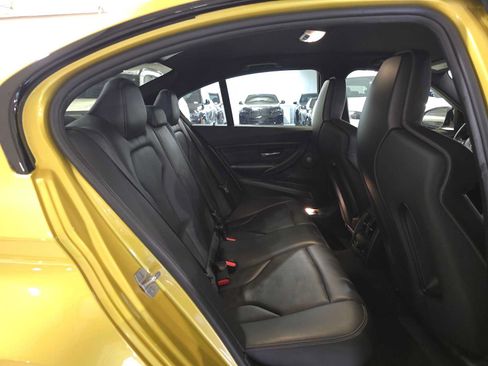 Used 2018 BMW M3 RWD image 12