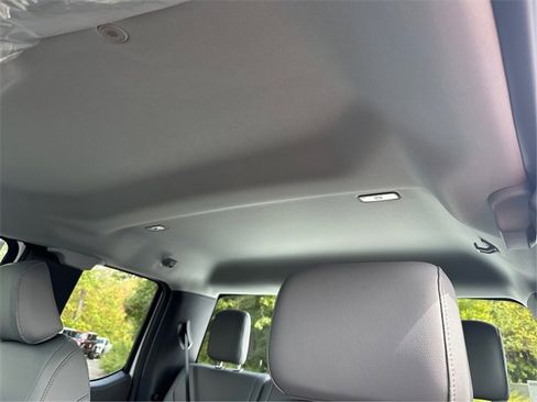 New 2026 Ford F250 XL w/ XL Off-Road Package image 27