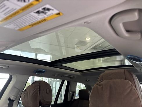 New 2025 Mercedes-Benz GLS 580 4MATIC image 15