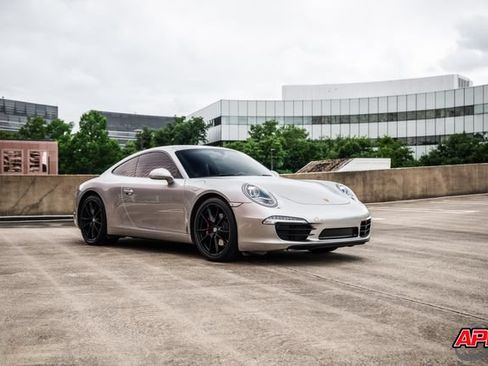 Used 2013 Porsche 911 Carrera RWD image 39