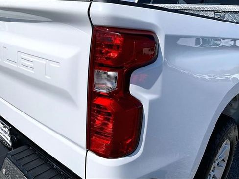 Used 2021 Chevrolet Silverado 1500 W/T w/ WT Value Package image 23