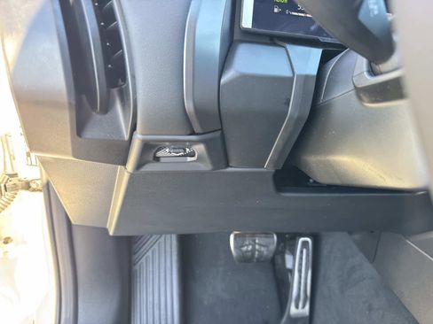 New 2026 BMW X3 xDrive30 w/ Premium Package image 33