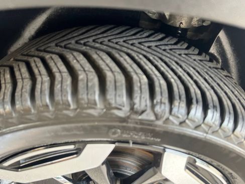 Used 2024 Kia Telluride S AWD/4WD image 42