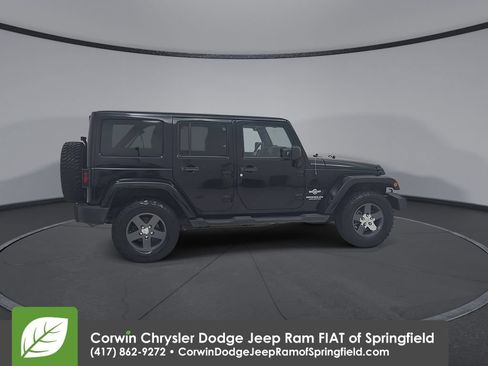 Used 2011 Jeep Wrangler Unlimited Sport w/ Connectivity Group AWD/4WD image 16