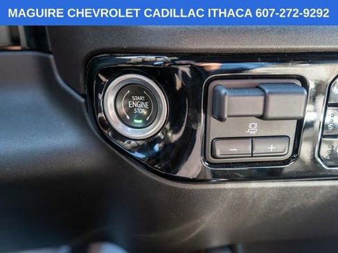 Used 2022 Chevrolet Silverado 1500 High Country w/ High Country Premium Package AWD/4WD image 33