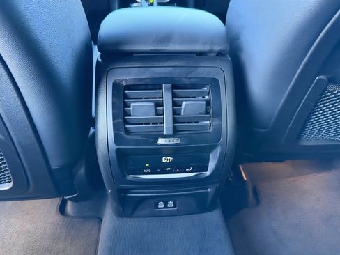 Used 2021 BMW X3 xDrive30i w/ Convenience Package image 18