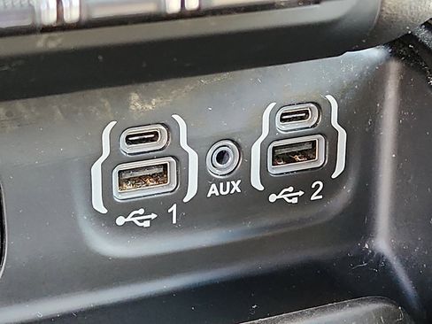 Certified 2022 RAM 1500 Big Horn image 24