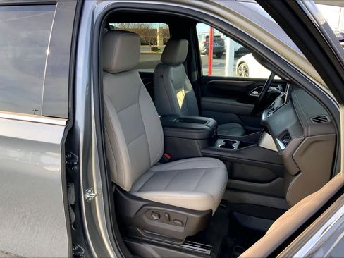 Used 2022 Chevrolet Tahoe LT image 9