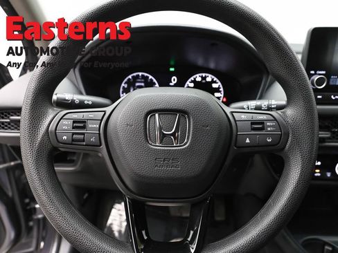 Used 2023 Honda HR-V LX image 10