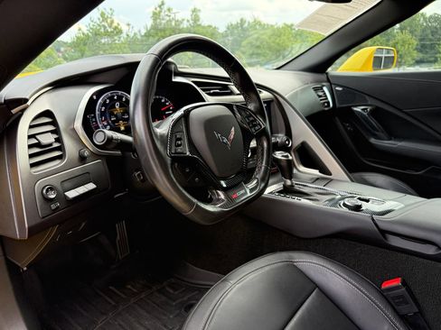 Used 2018 Chevrolet Corvette Z06 RWD image 31
