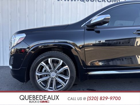 Used 2020 GMC Terrain Denali w/ Denali Premium Package image 4