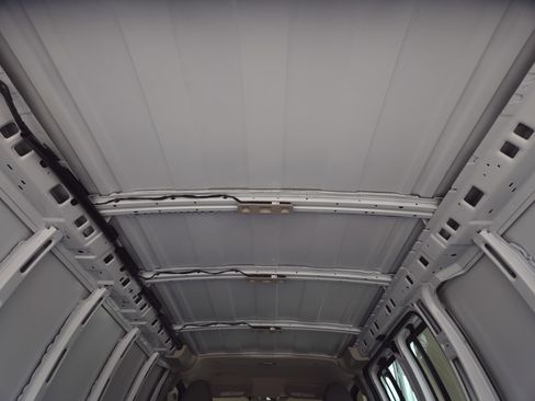 Used 2025 GMC Savana 2500 w/ Driver Convenience Package image 25