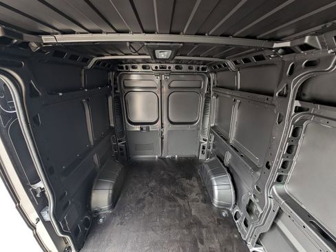 New 2026 RAM ProMaster 1500 w/ Quick Order Package 22G SLT image 40