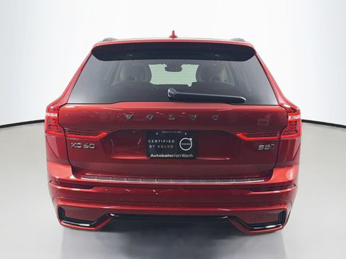 Certified 2024 Volvo XC60 B5 Ultimate w/ Protection Package Premier AWD/4WD image 7