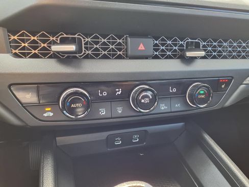 Used 2024 Honda Accord EX image 12