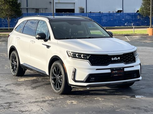 Used 2022 Kia Sorento SX FWD image 3