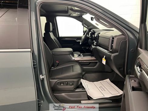 New 2026 Chevrolet Silverado 3500 LTZ w/ LTZ Convenience Package AWD/4WD image 41