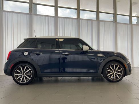 Used 2019 MINI Cooper S image 8