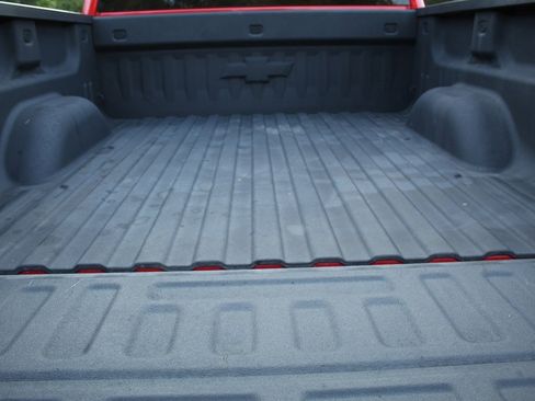 Used 2018 Chevrolet Silverado 1500 LT w/ Texas Edition image 10