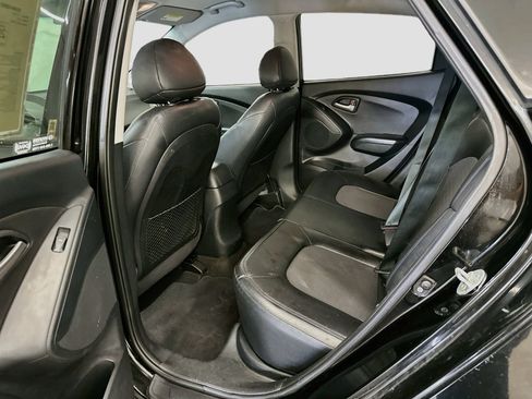 Used 2011 Hyundai Tucson GLS AWD/4WD image 27