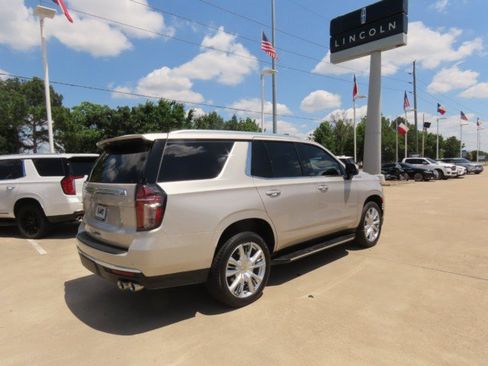 Used 2023 Chevrolet Tahoe High Country RWD image 9