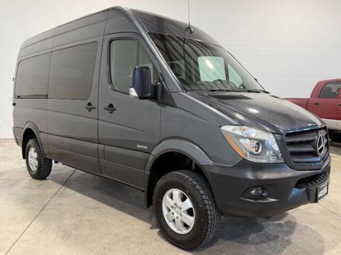 Used 2016 Mercedes-Benz Sprinter 2500 image 5