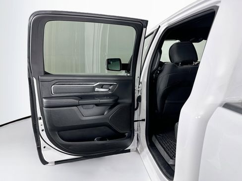 Used 2022 RAM 1500 Big Horn image 25