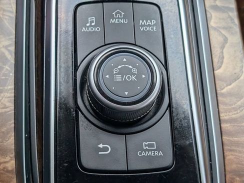 Used 2021 Nissan Armada SL w/ Captain's Chairs Package RWD image 26